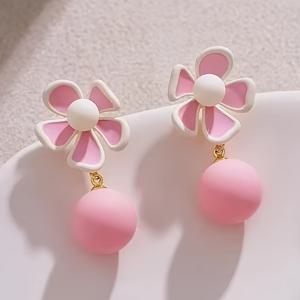 TEMU 여성을 위한 달콤하고 사랑스러운 꽃 귀걸이 한 쌍. 축제, 생일, 데이트, 댄스, 파티, 휴가, 쇼핑 및 일상적인 출퇴근에 완벽합니다.