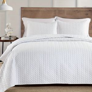 TEMU 밀귀 엠보싱이 있는 울트라 소프트 & 통기성 3피스 침대 커버 세트 - 침대 커버 1개와 베개 커버 2개 포함, 침실이나 기숙사 장식에 완벽한 여름용 편안함, 침대 액세서리