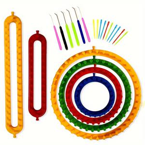 TEMU 뜨개질 기계 키트 - 원형 뜨개질 기계 4개, 직사각형 뜨개질 기계 2개, 코바늘 6개, 플라스틱 바늘 10개 - 코바늘과 플라스틱 바늘 색상은 무작위입니다. 이 간편한 뜨개질 기계는 두꺼운 담요, 모자, 양말 제작에 적합합니다.