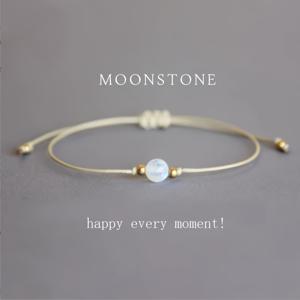 TEMU 남녀 모두에게 적합한 드로스트링 디자인의 달석이 팔찌. 조절 가능한 탄성 코드가 특징입니다. 이 우아한 디자인은 및 특별한 날에 완벽하며, 어버이날 선물로 이상적입니다.