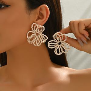 TEMU 1쌍 패션 휴가 스타일 수제 비즈 꽃 귀걸이, 여름 레트로 우아한 불규칙 플라워 이어링, 여성용 일상 파티 여행 댄스 페스티벌 모든 행사에 적합, 엄마 친구 선물, 발렌타인데이 어머니날 여성의 날 선물