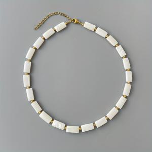 TEMU 천연석 모조 조개구피 펄 목걸이 - 바다를 영감받은 섬세한 기하학적 비즈 초커, 여성에게 이상적. 여름 휴가에 완벽한 선물이며, 일상적인 레이어링을 위한 스타일리시한 액세서리입니다.