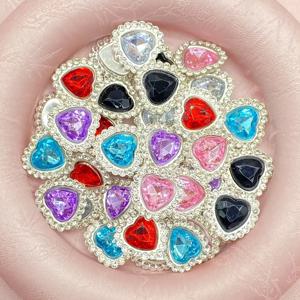 TEMU 핸드 시잉 DIY 의류, 신발 및 모자 장식용 30 팩 혼합색상의 하트형 라인스톤
