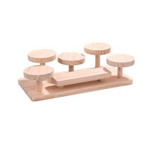 TEMU 실용적인 학실 또는 침실에서 사용하기 좋은 원목 수납 선반. 피규어를 보관할 수 있는 나무 테이블 상판, 발코니 식물 홀더, 화장품 및 장식품 정리함, 다용도 랙이 특징입니다.