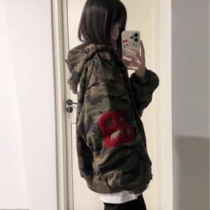 TEMU 미국식 카모 맨투맨 여 가을 겨울 루즈핏 트렌디 브랜드 후드 집업 점퍼 - 여성 맨투맨, 상의, 후드, 프린트, 레터링, 긴팔, 루즈핏, 패션