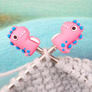 TEMU 핑크색 공룡 뜨개질 바늘 2개 - 미끄럼 방지 코바늘 및 뜨개질 도구 보호대, 실 손실 방지, 스웨터, 양말, 장갑, 스카프에 적합, 필수 공예 용품, 재미있는 디자인, 내구성 좋은 수제 도구, 뜨개질 용품