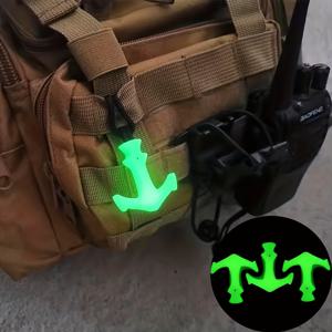 TEMU 밤을 나는 해적 앵커 키링 3개 세트, 야간 생존 액세서리, 야광 해적 앵커 키링, 지퍼, 꼬리 로프 참, 백팩 액세서리, 자전거 장식