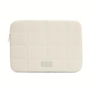 TEMU 귀여운 퀼팅 노트북 슬리브 (지퍼 포함), 13인치, 13.3인치, 14인치 노트북에 적합. 부드럽고 충격 방지 기능이 있는 가벼운 보호 케이스는 파란색, 분홍색, 흰색의 미니멀한 한국 스타일의 단색 격자 디자인을 특징으로 합니다.