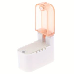 TEMU 실 끊어짐 방지 강력 자석 흡착 기능이 있는 컬러 재봉틀 기름통. 두꺼운 재질로 사용 시 과열 및 재봉실 파손 방지를 위해 설계되었습니다.