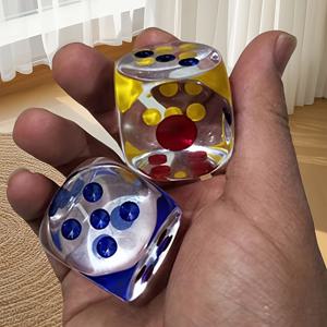 TEMU 대형 투명 주사위 세트, 테이블탑 게임, 파티, 할로윈, 보드 게임, KTV 엔터테인먼트에 적합 - ABS 수지 재질, 크리스마스 및 할로윈 선물, 수학 교육 및 숫자 세기용 주사위로 완벽