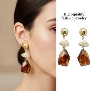 TEMU 1개 여성용 빈티지 물방울 귀걸이 - 대형 - 레진 느낌 비즈, 톤 & 악센트 - 일상, 파티, 결혼식, 연중 착용 가능한 우아한 드롭 - 보호 웨딩 & 크리스마스