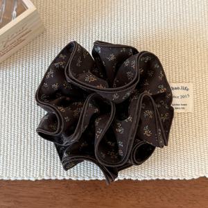 TEMU 한국 스타일 신상 가을/겨울 커피색 작은 꽃무늬 프린트 라지 루프 헤어 타이, 슬림웨이스트 번 헤어 고무줄, 우아하고 활용도 높은 헤어 액세서리