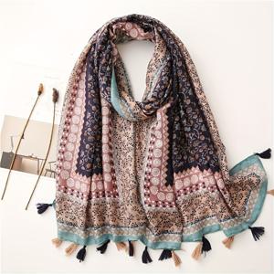 TEMU 태슬이 장식된 빈티지 스카프, 플로럴 및 기하학적 디자인 특징, 숄, 헤드 랩 또는 여행용 비치 타월로 완벽합니다.