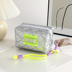 TEMU 1개 신상 대용량 뷰티 제품 메이크업 파우치, 고급 화장품 & 세면도구 정리함, 립스틱 보관 파우치, 학생 필기구 케이스 - 심플하고 세련된 디자인의 여행 필수 아이템