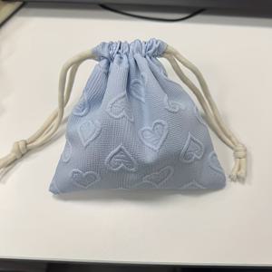 TEMU 1개 귀여운 하트 프린트 드로스트링 수납 파우치 - 베이지 & 화이트 테크 정리함, 휴대용 여행 케이스 (충전기, 케이블, 이어폰용) - 전자기기 파우치, 이동 중 기기용 귀여운 하트 패턴 드로스트링 백