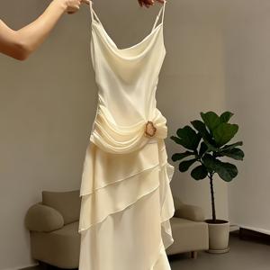 TEMU 여성용 프렌치 스타일 롱 어시메트리컬 드레스, 러플 스트랩 머메이드 스커트, 트렌디하고 편안한 니치 라이트 럭셔리 A라인 가운