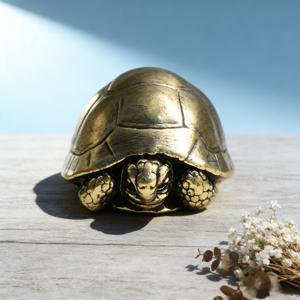 TEMU 컴팩트한 황동 거북이 장식품; 상자에 상상력을 더하는 데스크 장식; 사무실용 거북이 껍데기 장식, 휴일 선물로 완벽