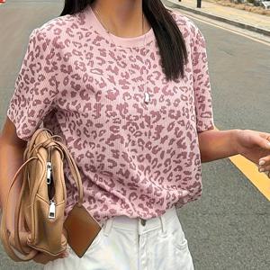 TEMU BK041126 여성용 우아한 프린트 반팔 티셔츠 - 소프트 핑크 베이지 색상의 원단, 라운드넥 디자인, 세탁기 사용 가능, 캐주얼 또는 패셔너블한 복장에 적합