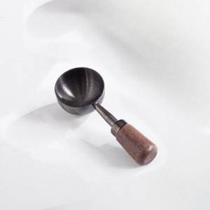 TEMU 스타일리시한 월넛 손잡이 커피 측정 스푼 - 튼튼한 스테인리스 스틸 재질, 커피와 차 혼합에 적합, 휴일 선물로 좋고, 커피 바 세팅에 완벽