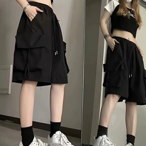 TEMU 남녀 공용 아메리칸 빈티지 기능성 카고 반바지, 가벼운 하이웨이스트 루즈핏 미디 길이 반바지, 스트리트웨어 분위기의 다용도 스타일리시한 디자인, 솔리드 컬러의 컷과 다양한 포켓이 특징입니다.