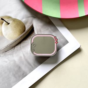 TEMU 2D 평면 귀여운 동물 및 식물 미러 폰 케이스, 스티커 스탠드 포함, 휴대용 데스크탑 홀더, 완벽한 생일 선물, 가정 또는 사무실 사용에 이상적