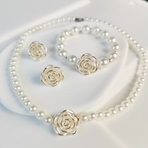 TEMU 4개 여성 패션 장미 꽃 3피스 웨딩 장식, 데일리 선물, 어버이날 선물, 데이트 및 파티 장식, 간편하고 우아함, 스승의 날 선물, 로맨틱 데이트용 목걸이