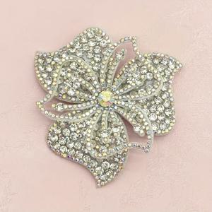 TEMU 새로운 스타일의 핫픽스 라인스톤과 스팽글이 장식된 여섯 꽃잎 꽃, 신발, 모자, 의류 액세서리 장식용 DIY 패치
