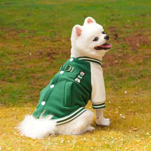 TEMU 가을/겨울 강아지 플리스 재킷, 야외 산책용 리드줄 호환 야구 코트, 소형견 및 고양이에게 적합한 의류