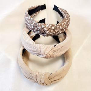 TEMU 3 세트의 소녀 카키 꽃 단색 원단 와이드 헤드밴드 간단한 착용 야외 세탁 헤드밴드 헤어 액세서리 일상 사용에 적합