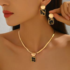 TEMU 2개 세트 가을/겨울 신상 여성용 귀걸이 + 목걸이 세트, 패션 기하학적 브러시드 라운드 프린트 스퀘어 조립 디자인, 데일리웨어, 파티, 휴일 선물용 다용도