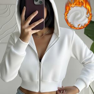 TEMU 지퍼가 달린 하이웨이스트 크롭 후드티는 매우 예쁘고 얼굴을 더 작게 만듭니다. 짧은 디자인으로 다리 길이를 연장시켜 봄, 가을 착용에 스타일리시하며 겨울에 레이어드 피스로도 좋습니다.