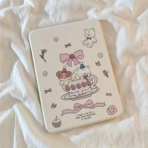 TEMU 1pc 귀여운 만화 무늬와 모자가 있는 아이패드 케이스 - 조절 가능한 스탠드, 아크릴 쉘, 아이패드 10.2/프로 11/10th/10.9/에어 4/5/6, 2024, 흰색과 핑크 및 갈색의 일러스트레이션, 청소년에게 완벽한 아이패드 케이스 | 재미있는 디자인 | 조절 가능한 스탠드 케이스, 아이패드 액세서리용