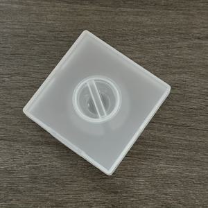 TEMU 싱글 휴대용 데이터 케이블 정리함 및 전원 코드 릴 홀더. USB 케이블 관리 및 보관을 위한 내구성 있는 소재로 제작되었습니다. 책상에 사용하거나 여행 중에 사용하기에 완벽합니다. 케이블 및 전원 코드 정리를 위한 훌륭한 솔루션입니다.