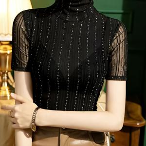 TEMU 스타일리시한 샤이니 세미 시어 이중 레이어 메쉬 디자인 여성용 섹시한 반팔 하이넥 패셔너블한 활용도 높은 풀오버 베이스 레이어 티셔츠 탑, 데일리 캐주얼웨어용