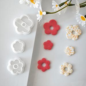 TEMU 스타일 데이지 꽃 모양 커팅 다이 세트, DIY 주얼리 및 귀걸이 만들기용 3pcs 폴리머 클레이 커터 키트, 중공 디자인 플라스틱 공예 도구