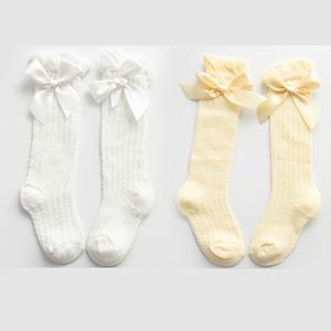 TEMU 신생아용 긴 양말 2켤레, 모기 방지 및 자유로운 착용감, 여름용 얇은 공주님 귀여운 아기 양말