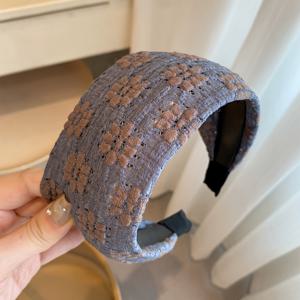 TEMU 여성을 위한 넓은 헤어밴드, 흰머리 가림, 플로럴 디자인과 미끄럼 방지 칫솔날이 있는 다용도 스타일리시한 제품