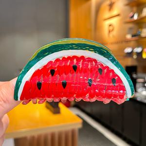 TEMU 1pc Y2K 스타일 귀여운 만화 멜론 헤어 클립 - 청소년 및 성인용 밝은 아크릴 상어 클립 - 유쾌한 과일 디자인 헤어 액세서리