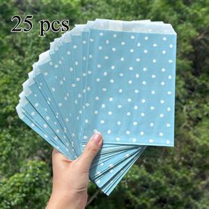 TEMU 25개입 연한 파란색 종이 선물봉투, 흰색 물방울 무늬, 13 x 18cm 우아한 크래프트 파보어백, 웨딩, 브라이덜 샤워, 생일파티, 베이비 샤워, 선물포장, 특별한 날을 위한 장식용 종이 봉투, 스타일리시한 파티 및 이벤트 용품, 파티 용품,스타일리시한 포장,경량 포장,장식용 포장,이벤트 플래너,파티 호스트