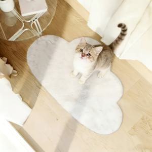 TEMU 북유럽풍 크림색 라이트 럭셔리 인조 토끼털 플러시 구름 모양 침실 러그, 귀엽고 소녀스러운 공주방 단색 카펫, 침실, 소파 쿠션, 서재/현관실 장식용 러그로 적합. 집안 인테리어에 따뜻하고 아늑한 분위기를 연출합니다