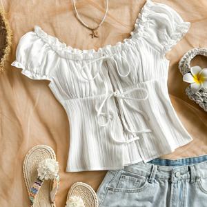 TEMU 여성 캐주얼 셔츠. 매끄러운 디자인, 타이 여밈, 러플 칼라 장식이 특징입니다. 텍스처 원단으로 제작되어 다용도이며, 젊고 활기찬 느낌을 주어 여름 의상, 축제 행사, 여름 파티에 완벽합니다.