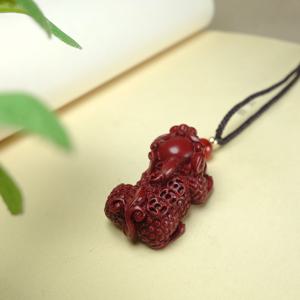 TEMU 남녀공용 천연 원석 진사 피시우 펜던트, 패셔너블한 목가적 바다 스타일 추수감사절 연회 선물