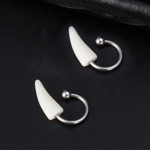 TEMU 8mm, 10mm, 12mm 사이즈로 제공되는 2/6개입 이빨 입술 피어싱 링 세트. 골반, 트라구스, 데이스, 헬릭스 피어싱에 적합하며, 16 게이지 바디 주얼리입니다.