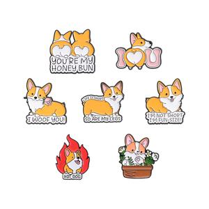 TEMU 사랑스러운 코기 디자인의 만화 강아지 핀 7개 세트입니다. 이 재미있는 에나멜 합금 배지들은 누구에게나 완벽하며 옷 또는 백팩에 멋진 장식 아이템이 됩니다. 친구를 위한 사랑스러운 작은 선물입니다.