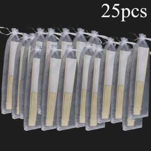 TEMU 25개 흰색 종이 선풍기 세트 (25개 오간자 파우치 포함), 프로젝트에 적합. 이 대나무 손 선풍기는 결혼식 및 브라이덜 샤워 파티 선물로 좋습니다.