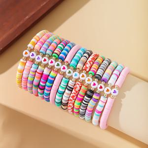 TEMU 세련된 여성용 하트 모양 컬러풀 소프트 클레이 레이어드 팔찌 15개 세트. 데일리 파티 및 댄스에 완벽하며 친구를 위한 훌륭한 선물입니다.