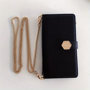 TEMU 휴대폰 케이스 - 검정색 십자가 패턴의 휴대폰 케이스. 손으로 들거나 크로스바디로 착용할 수 있으며, 고품질의 금속 부속품, 조절 가능한 손목 스트랩, 지퍼형 지갑 (카드 슬롯 6개), 사진 프레임, 3개의 수납 공간이 특징입니다.