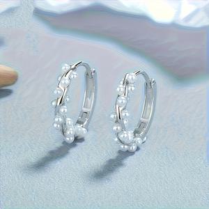 TEMU 우아하고 고급스러운 여성용 스터드 귀걸이 한 쌍, 얽힌 라인과 모조 진주, 친구를 위한 이상적인 선물. 일상 출퇴근, 파티, 휴가, 음악 축제에 적합