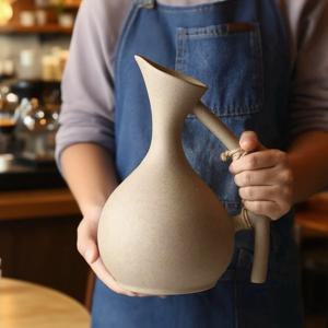 TEMU 1개 1300ml 두꺼운 냉수 주그, 원형 누수 방지 코르크 포함, 대용량 티포트 꽃티포트 주스 포트, 고온 저항 물통, 가정, 식당, B&B, 사무실에 적합