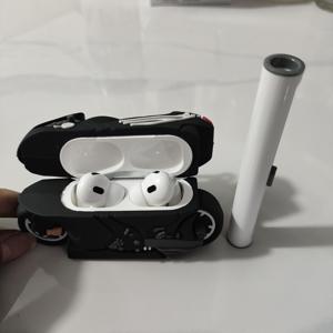 TEMU Airpods 1/2, 3, 4, Pro/Pro2 보호 커버 (메탈 후크 및 클리닝 키트 포함). 이 스타일리시한 이어폰 케이스는 디자인으로, 낙하 방지용 소프트 쉘 소재로 제작되었습니다. 또한 창의적인 장식품으로도 사용 가능하며, G를 위한 선물로도 좋습니다.